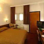فندق Monark Cappadocia 4*