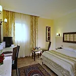 Monark Cappadocia نفسهير
