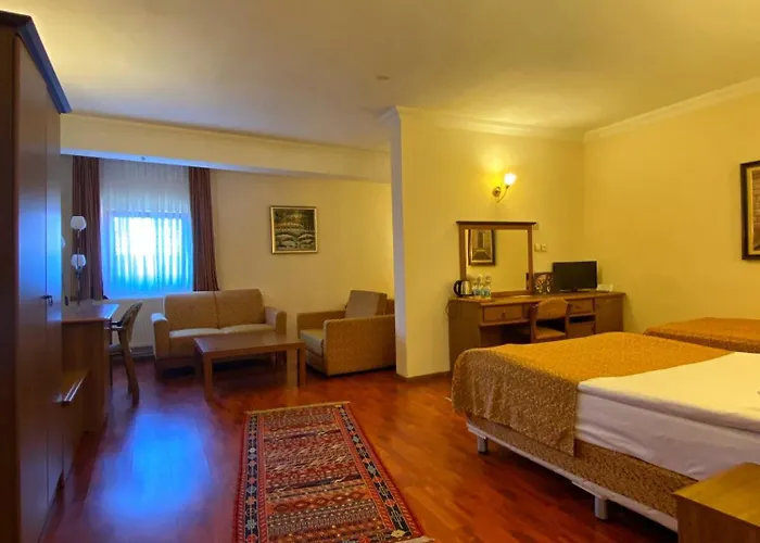 Monark Cappadocia 4*